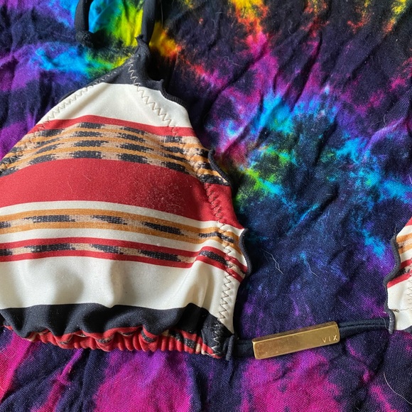 Vix bikini top BUNDLE FOR 2 for $15- 9.99 shipping - Picture 2 of 2